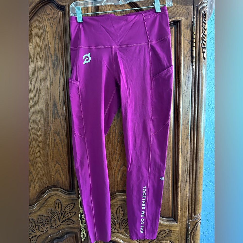 NWOT Lululemon for Peleton size 8
